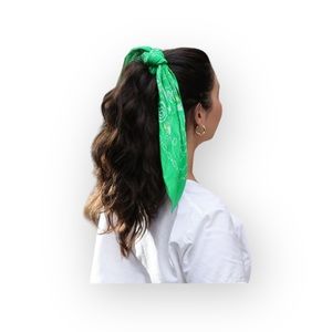 new Tata Harper 🜸 Signature Logo Print Beauty Bandana 🜸 Green Yellow White 🜸